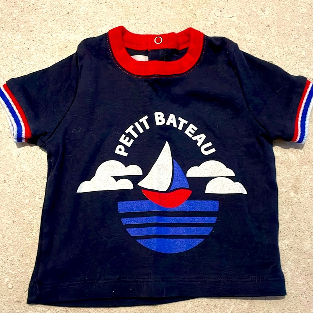 •T-shirt Petit bateau (6M)